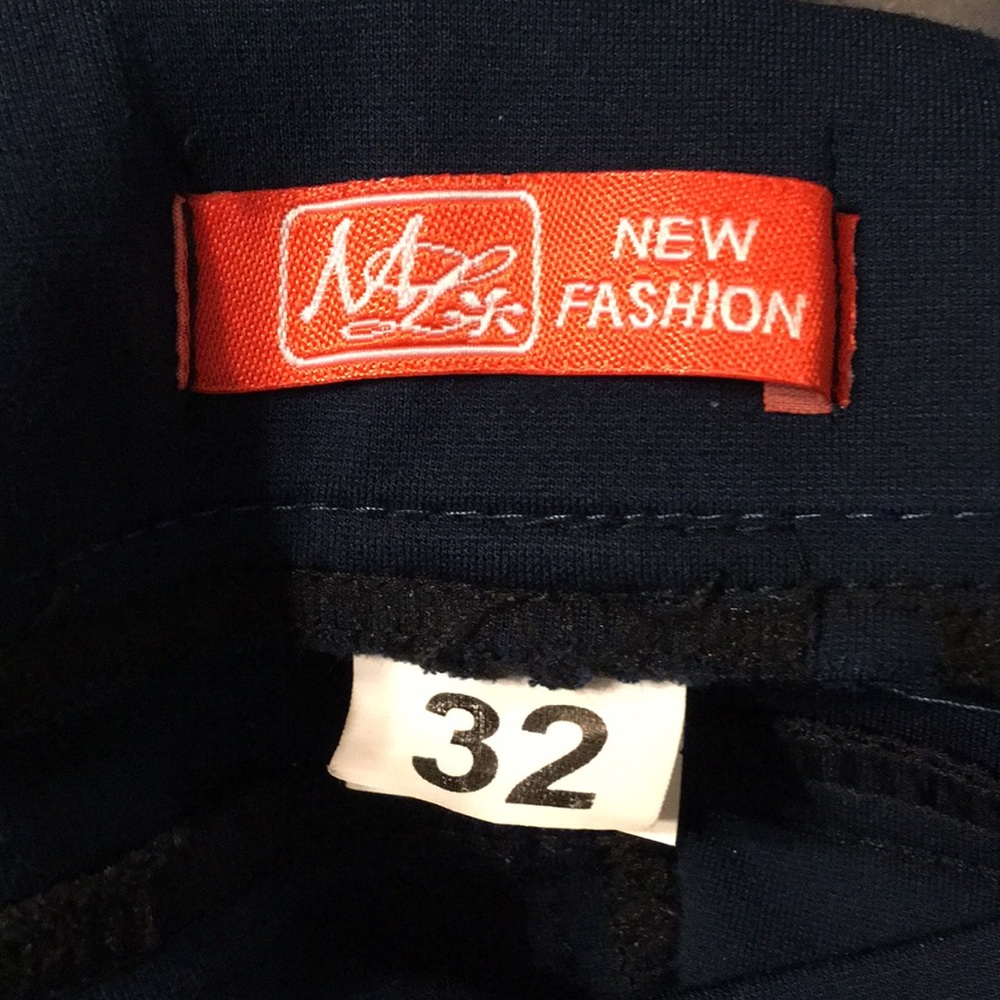 Capris - Picture 5 of 5